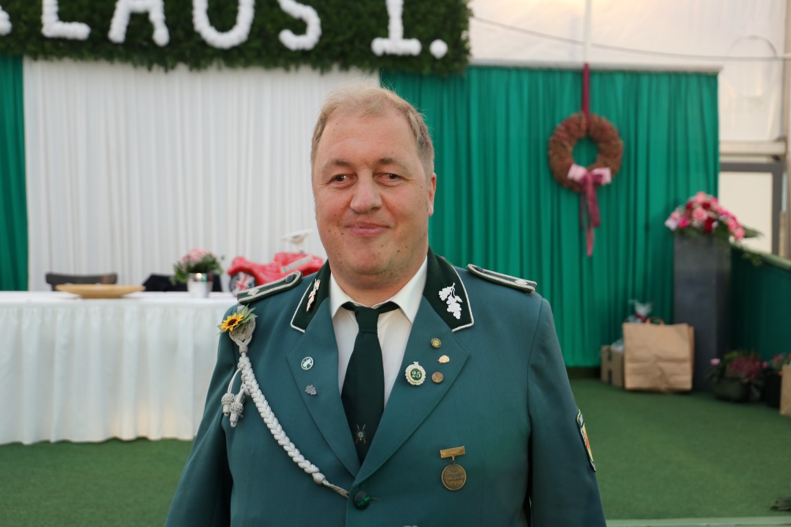 VorstandHoeven22 6 Medium